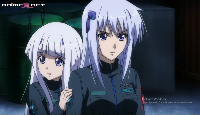Muv-Luv Alternative: Total Eclipse Español Latino en latino